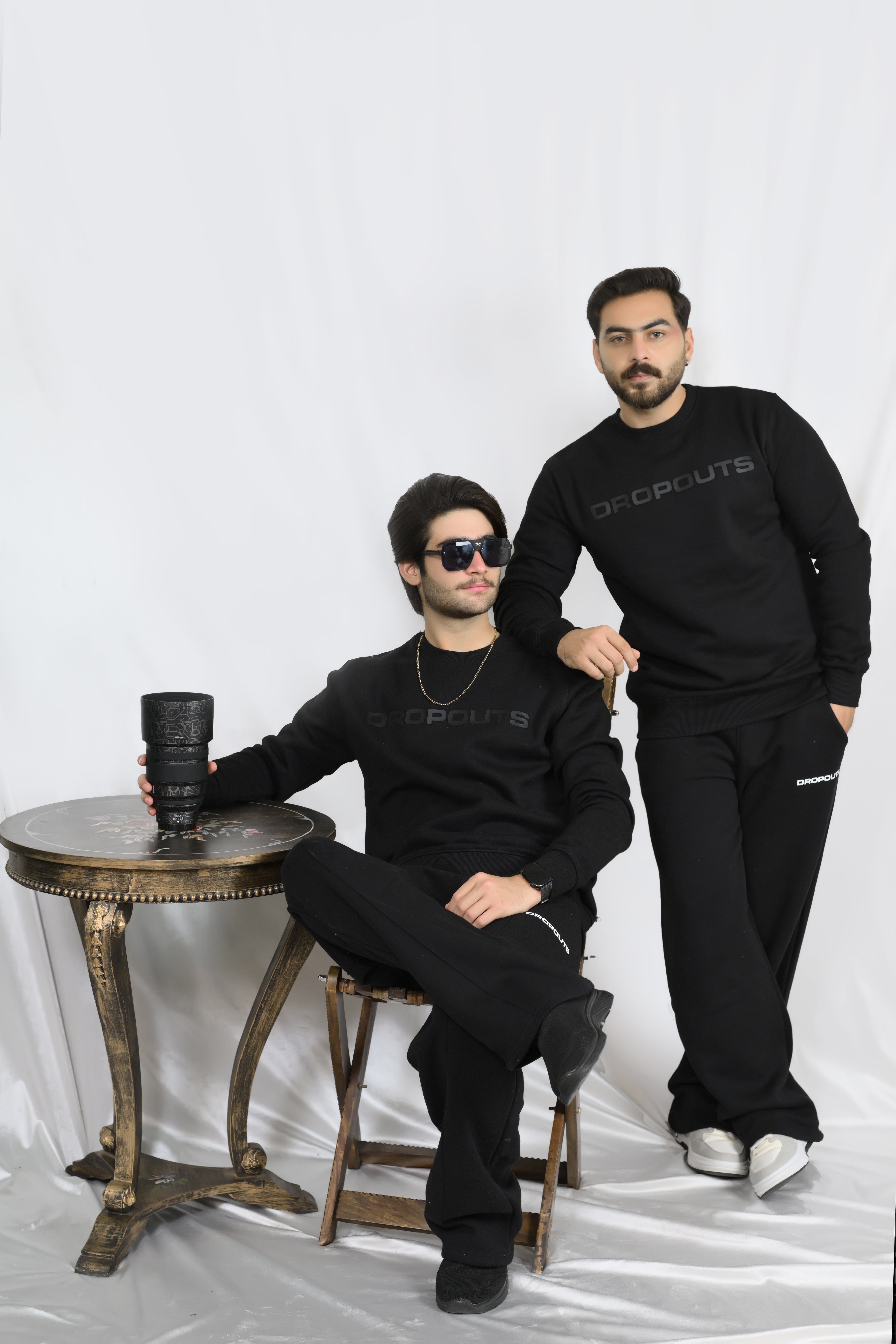 DROPOUTS Black Sweatshirt