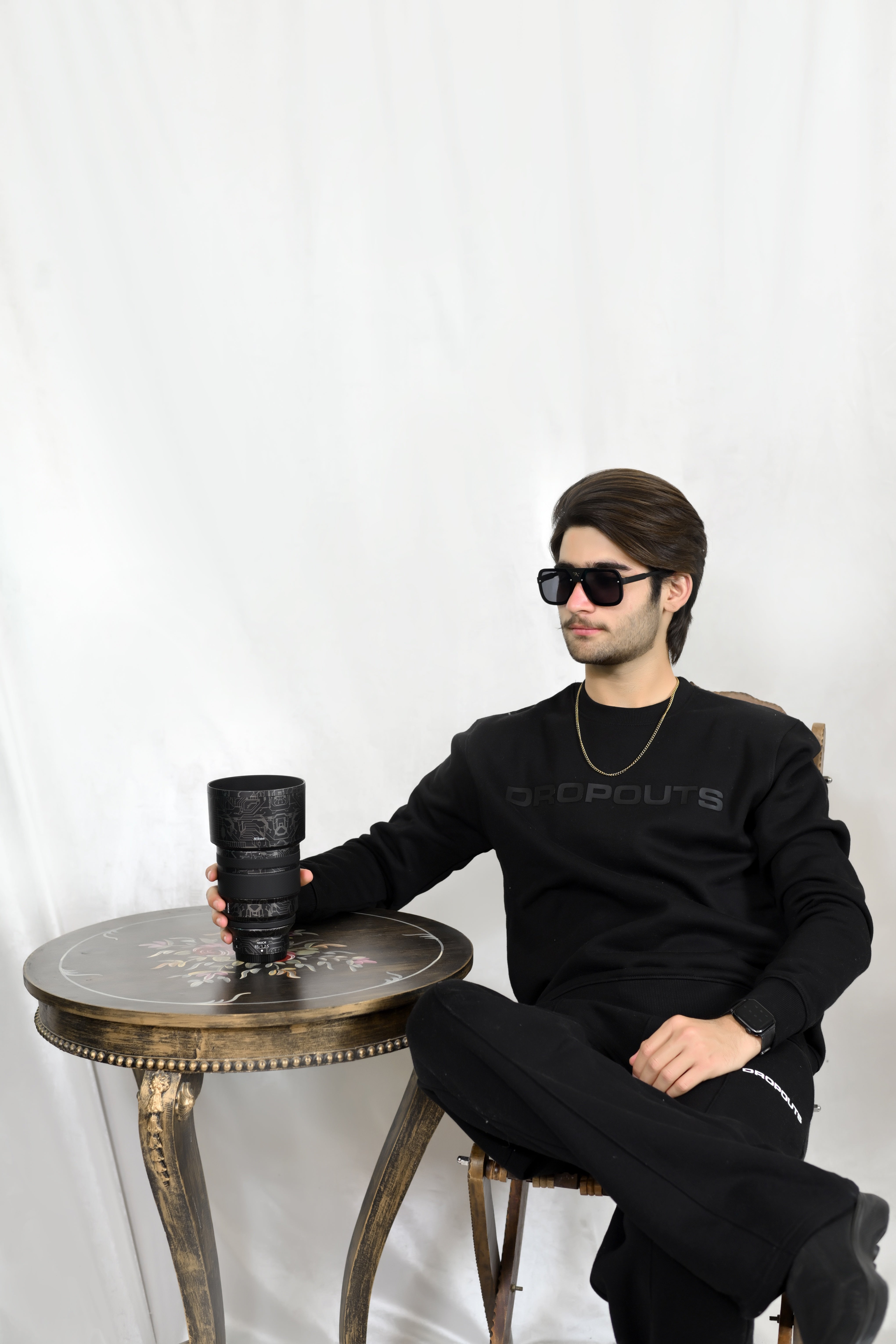 DROPOUTS Black Sweatshirt