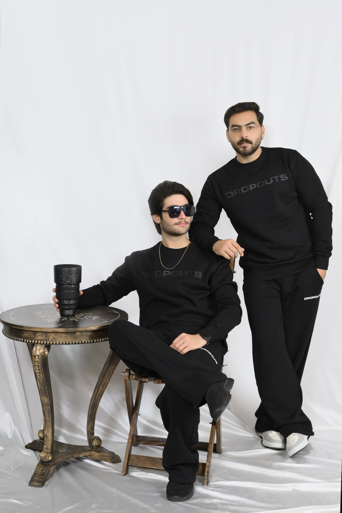 DROPOUTS Black Sweatshirt